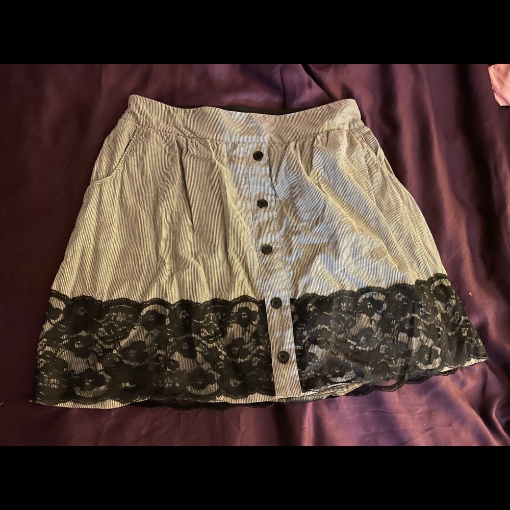 Very cute laced skirt